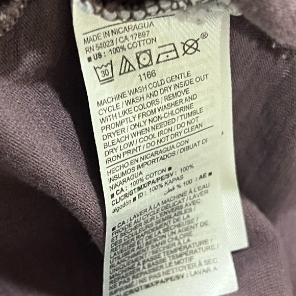 Old Navy Women’s EveryWear Slub-Knit Peace T-Shirt Purple Medium - Picture 7 of 7